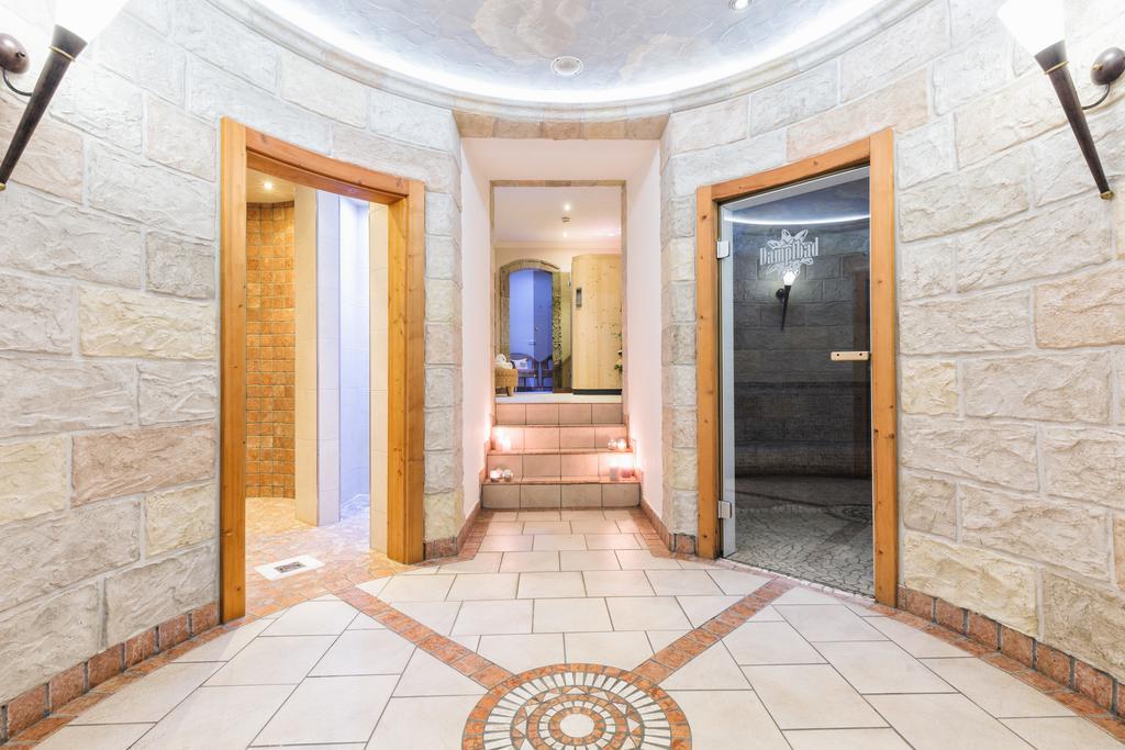 Apparthotel Alpenchalet Neukirchen am Grossvenediger Bagian luar foto
