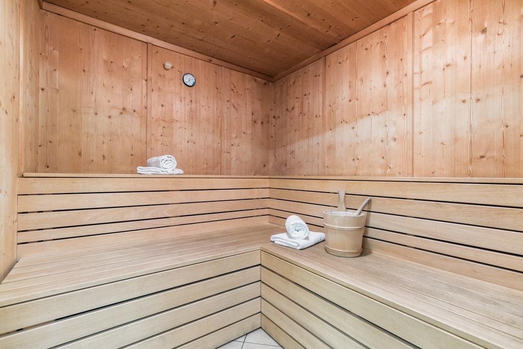 Apparthotel Alpenchalet Neukirchen am Grossvenediger Bagian luar foto